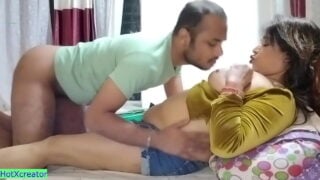 Indian सेक्सी वीडियो ब्लूबॉयफ्रेंड के लिए झगड़ती दो लड़कियों में चला चुदाई का कॉन्पिटिशन वीडियो